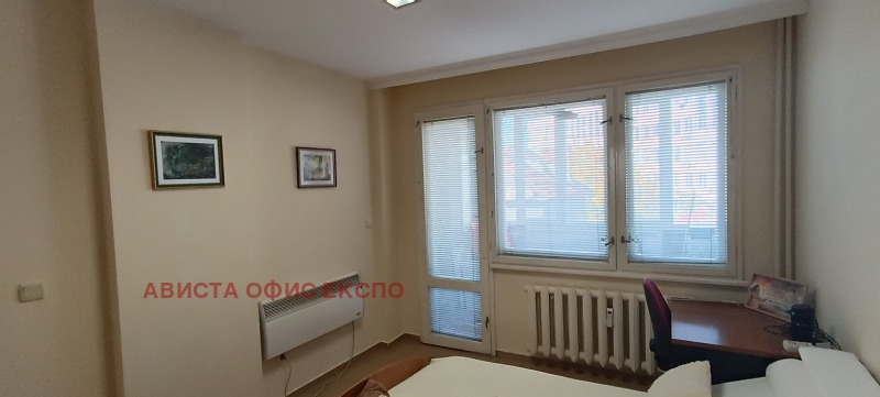 Na prodej  2 ložnice Sofia , Centar , 85 m2 | 12813172 - obraz [8]