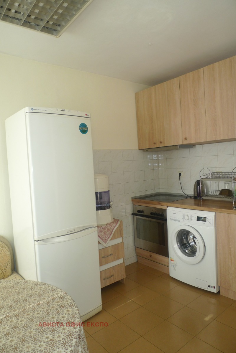 Продава  3-стаен град София , Център , 85 кв.м | 12813172 - изображение [2]