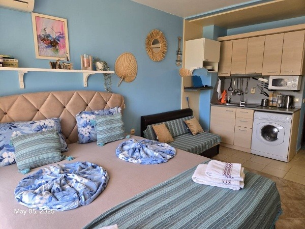 Продава АТЕЛИЕ, ТАВАН, гр. Созопол, област Бургас, снимка 6 - Апартаменти - 52721710