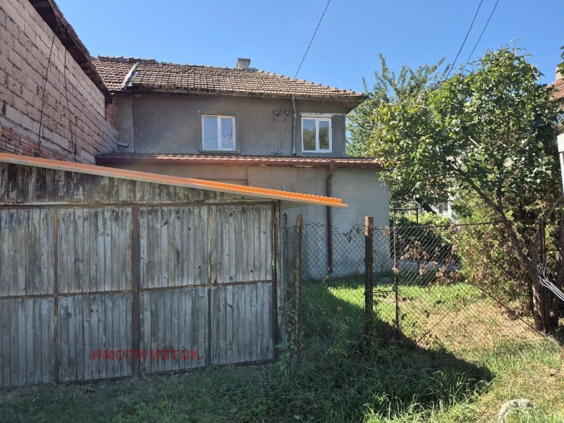 Eladó  Ház Pernik , Carkva , 120 négyzetméter | 15452830 - kép [2]
