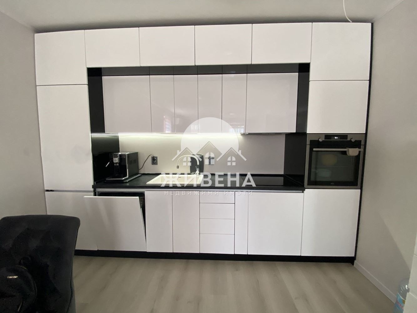 Продава 3-СТАЕН, гр. Балчик, област Добрич, снимка 3 - Апартаменти - 54277956