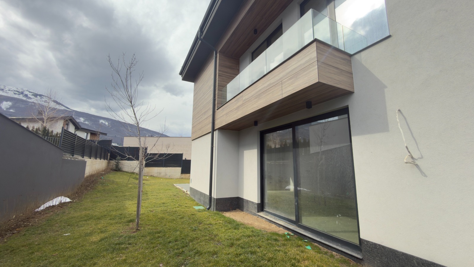 Продава КЪЩА, гр. София, Драгалевци, снимка 3 - Къщи - 53724146