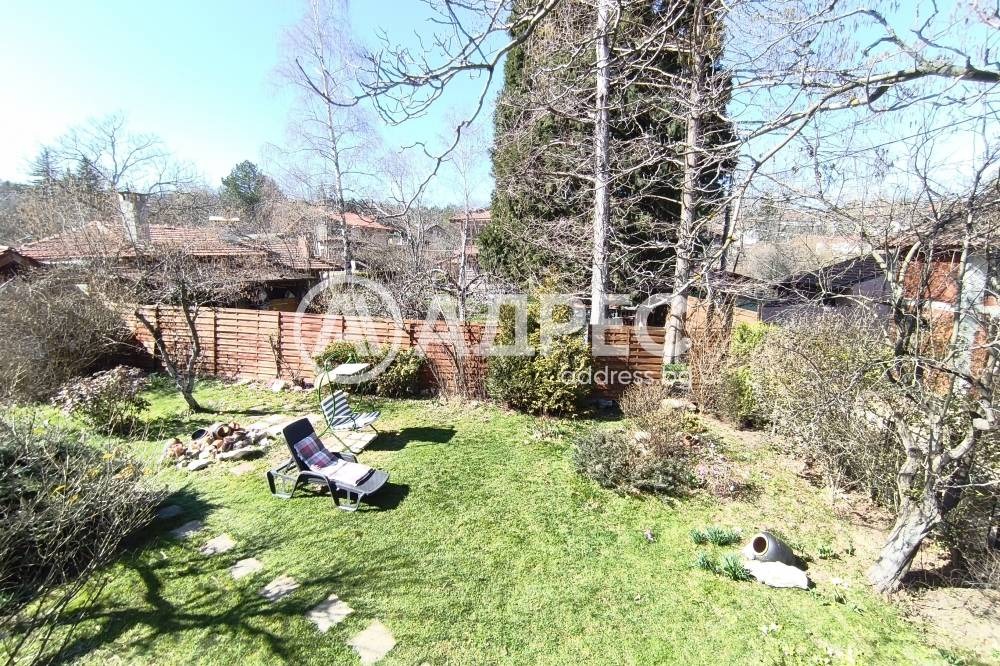 Продава КЪЩА, гр. София, Горна баня