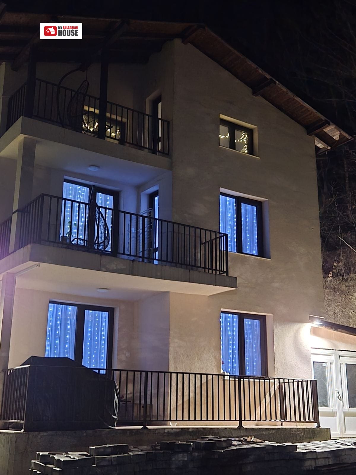 Продава КЪЩА, с. Чурек, област София област