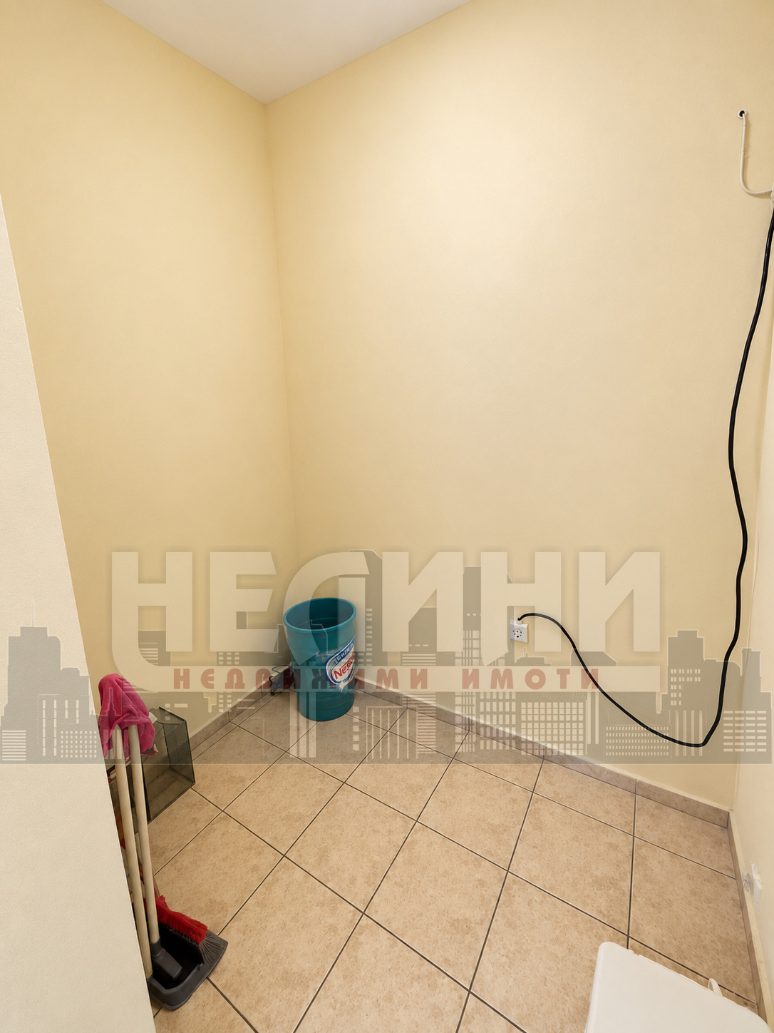 Продава МАГАЗИН, гр. Русе, Център, снимка 5 - Магазини - 56324947