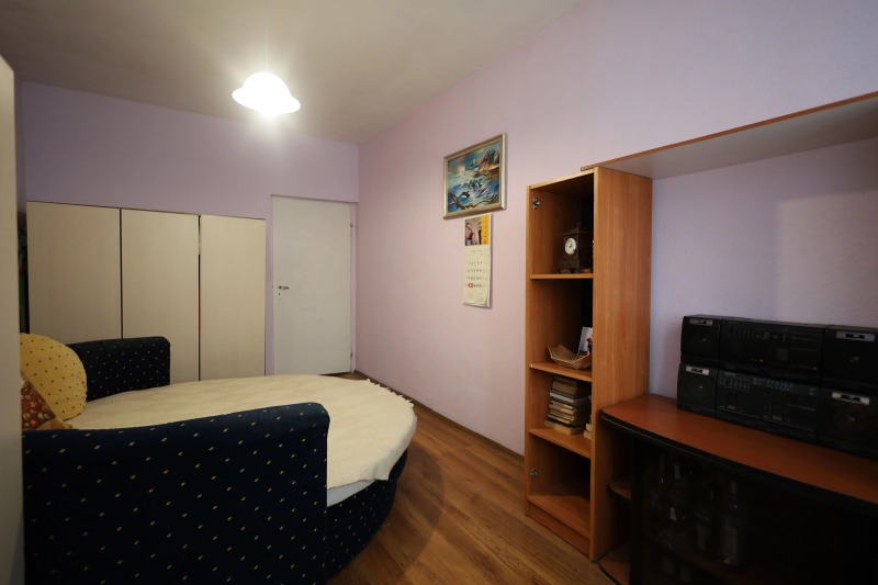 Продава 3-СТАЕН, гр. Варна, Кайсиева градина, снимка 2 - Апартаменти - 53430800