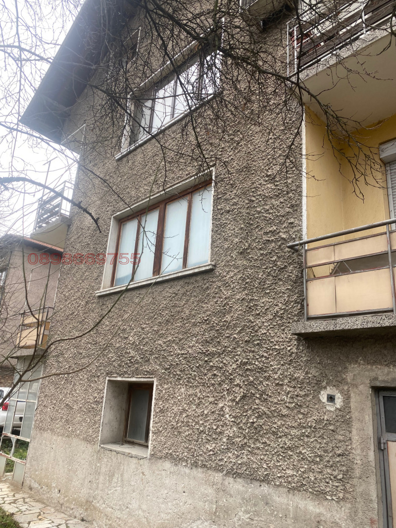 Продава ЕТАЖ ОТ КЪЩА, гр. Велинград, област Пазарджик