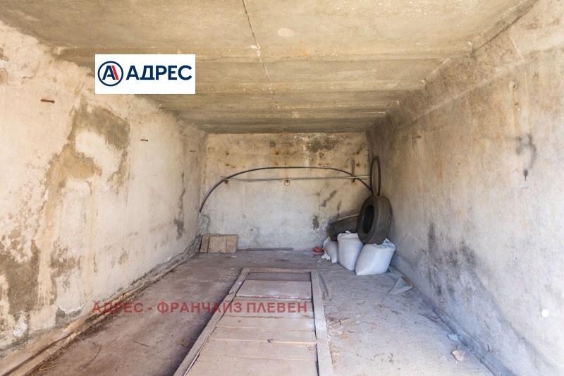 Продава КЪЩА, гр. Белене, област Плевен, снимка 17 - Къщи - 52600108