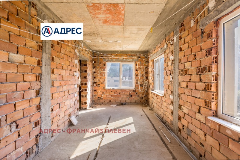 Продава КЪЩА, гр. Белене, област Плевен, снимка 10 - Къщи - 52600108