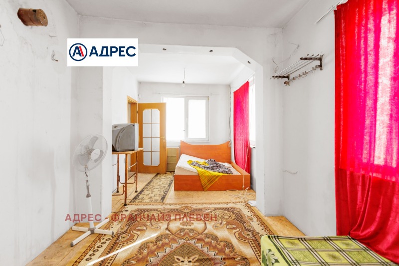 Продава КЪЩА, гр. Белене, област Плевен, снимка 6 - Къщи - 52600108