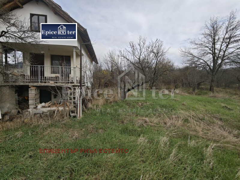 Продава КЪЩА, с. Черна гора, област Перник, снимка 2 - Къщи - 52575053