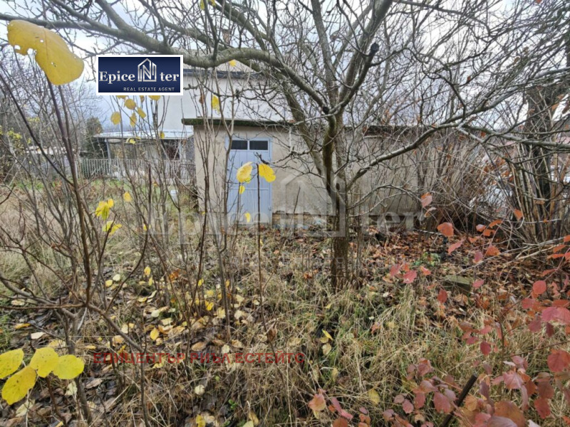 Продава КЪЩА, с. Черна гора, област Перник, снимка 13 - Къщи - 52575053