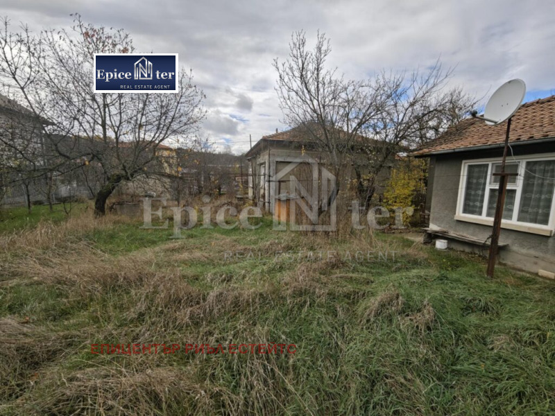 Продава КЪЩА, с. Черна гора, област Перник, снимка 3 - Къщи - 52575053