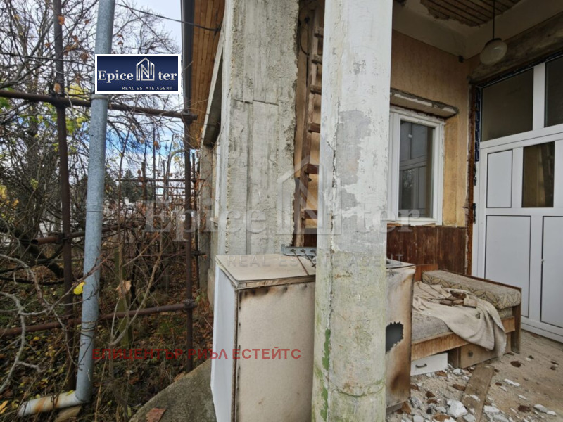 Продава КЪЩА, с. Черна гора, област Перник, снимка 12 - Къщи - 52575053