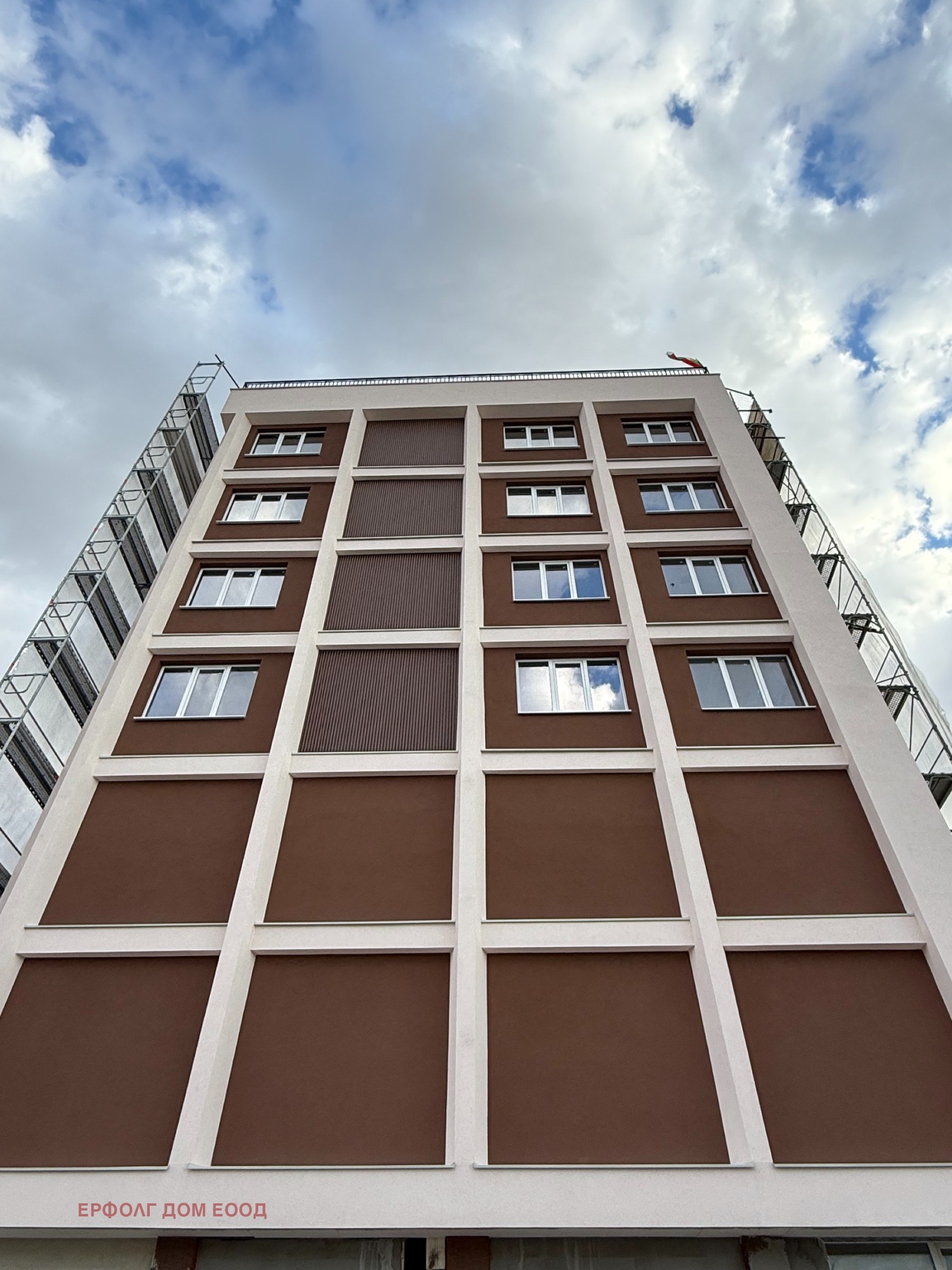 Продава 3-СТАЕН, гр. Русе, Здравец Изток, снимка 2 - Апартаменти - 53671955