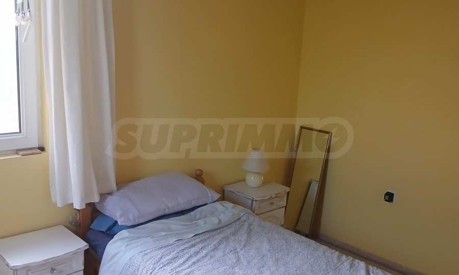 Продава КЪЩА, гр. Карнобат, област Бургас, снимка 13 - Къщи - 55374156