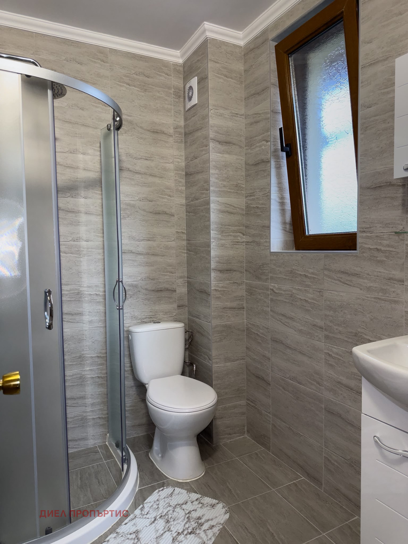 Продава ВИЛА, с. Кошарица, област Бургас, снимка 13 - Вили - 55897067
