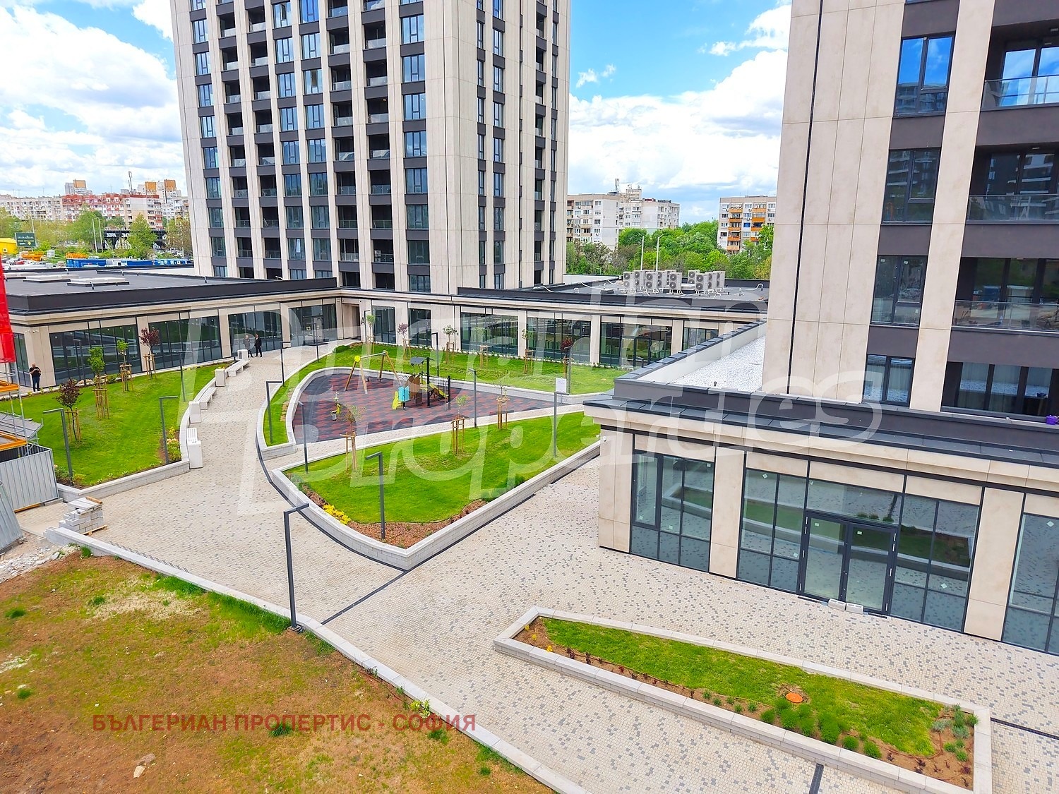 Продава МАГАЗИН, гр. София, Банишора, снимка 13 - Магазини - 56563914