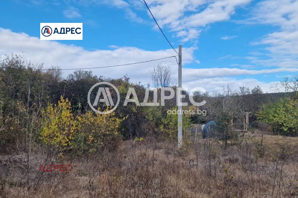 Продава ПАРЦЕЛ, гр. Варна, м-т Ментешето, снимка 2 - Парцели - 42690180