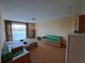 1 yatak odası k.k. Zlatni pyasaci, Varna