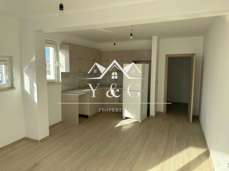 Продава  2-стаен град Бургас , Сарафово , 79 кв.м | 91028160