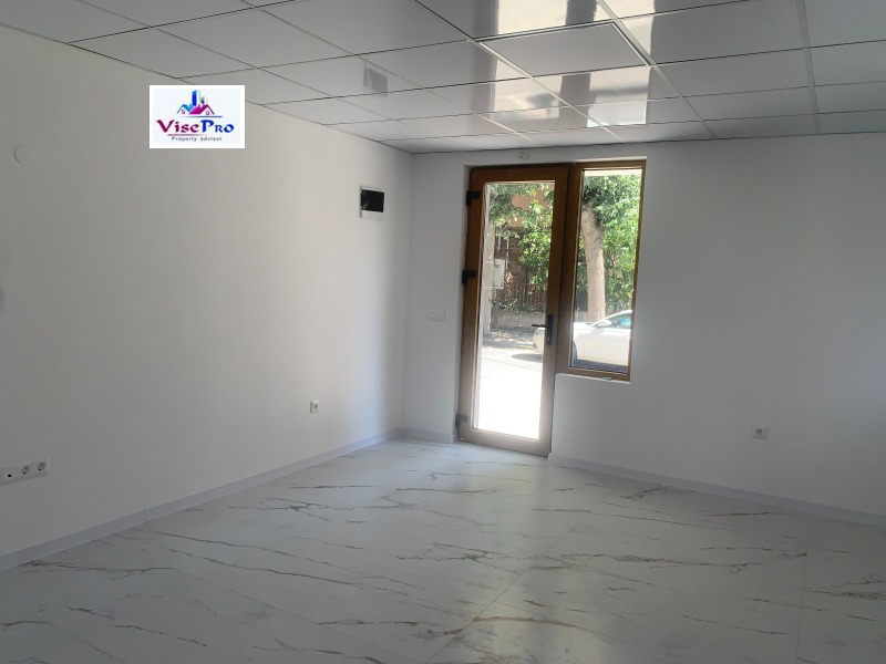 Продава  Офис град Благоевград , Идеален център , 30 кв.м | 78512596 - изображение [5]