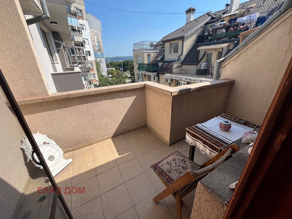 Продава 3-СТАЕН, гр. Варна, Централна поща, снимка 11 - Апартаменти - 55543735