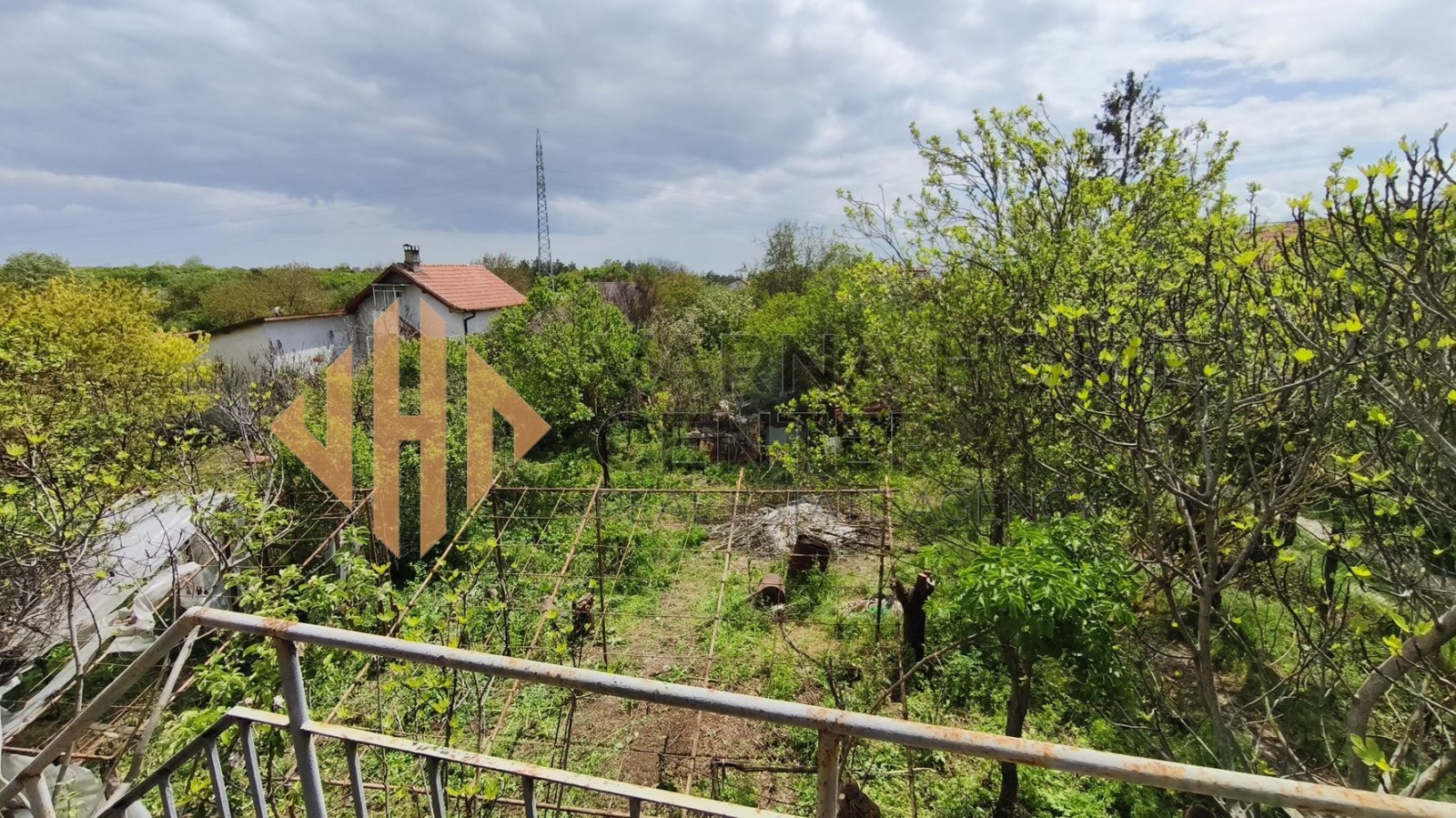 Продава КЪЩА, гр. Варна, м-т Добрева чешма, снимка 3 - Къщи - 54627252