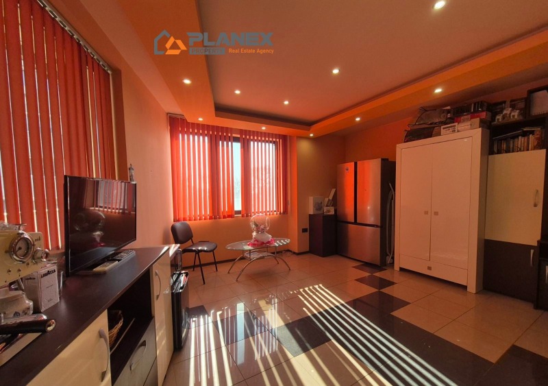 In vendita  Studio Varna , VINS-Cherven ploshtad , 44 mq | 76740993