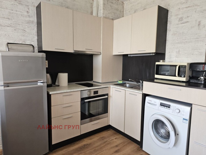 En venta  Estudio Varna , k.k. Zlatni pyasatsi , 61 metros cuadrados | 32440543 - imagen [7]