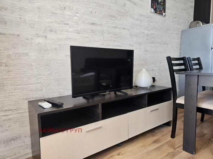 En venta  Estudio Varna , k.k. Zlatni pyasatsi , 61 metros cuadrados | 32440543 - imagen [6]