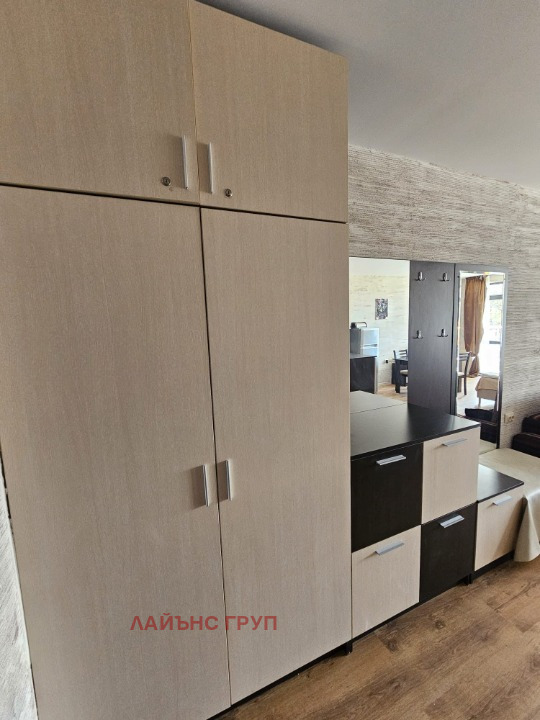 En venta  Estudio Varna , k.k. Zlatni pyasatsi , 61 metros cuadrados | 32440543 - imagen [9]