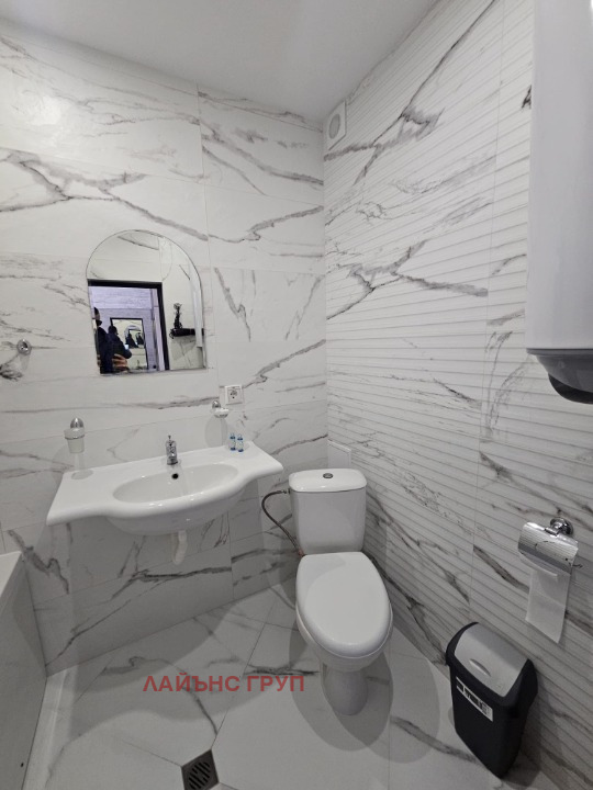 En venta  Estudio Varna , k.k. Zlatni pyasatsi , 61 metros cuadrados | 32440543 - imagen [11]