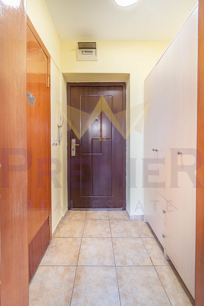 Продава 1-СТАЕН, гр. Варна, Център, снимка 5 - Апартаменти - 53509365