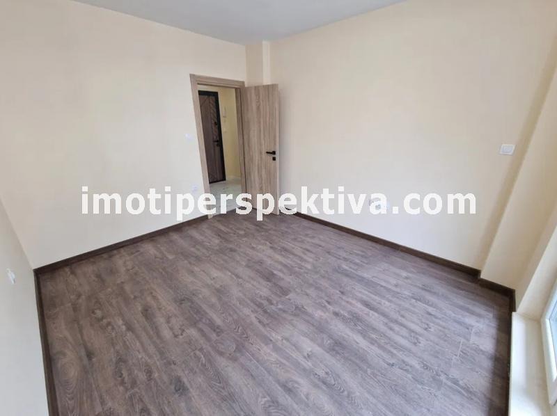 Продава 2-СТАЕН, гр. Пловдив, Кючук Париж, снимка 3 - Апартаменти - 52061535