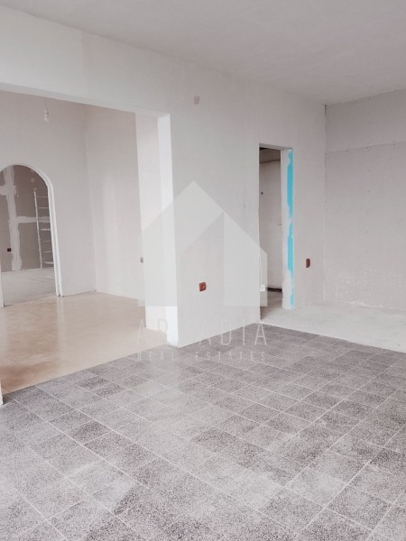 Продава 2-СТАЕН, гр. Пловдив, Кършияка, снимка 2 - Апартаменти - 52451827