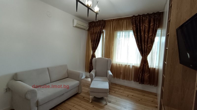 Продава  3-стаен град Русе , Център , 70 кв.м | 38215827 - изображение [9]
