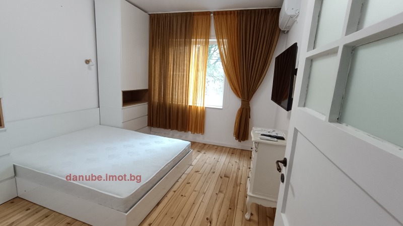 Продава  3-стаен град Русе , Център , 70 кв.м | 38215827 - изображение [5]