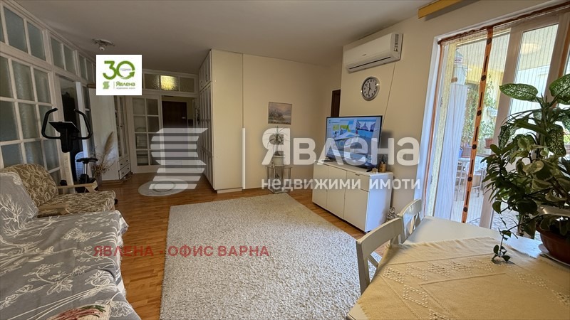 Продава 3-СТАЕН, гр. Варна, к.к. Св.Св. Константин и Елена