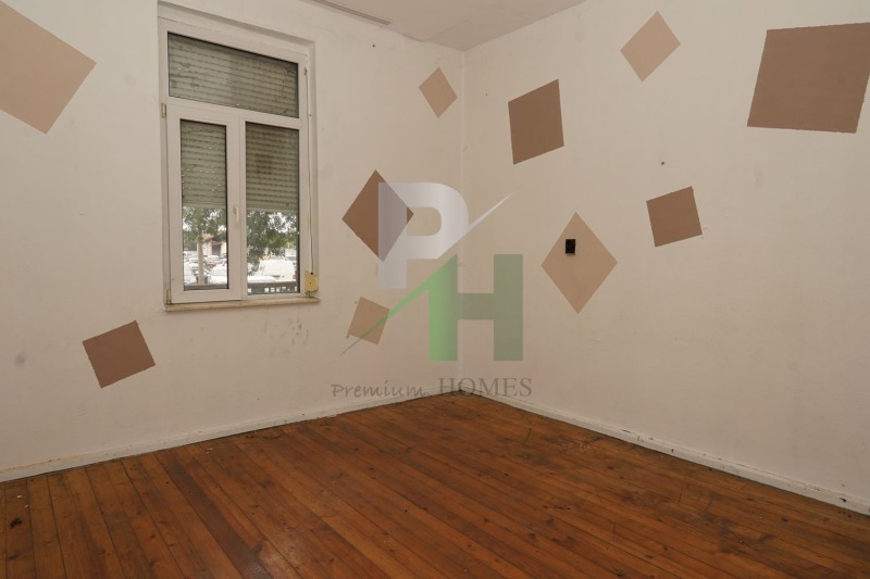 Продава  Къща град София , Център , 450 кв.м | 91328372 - изображение [4]
