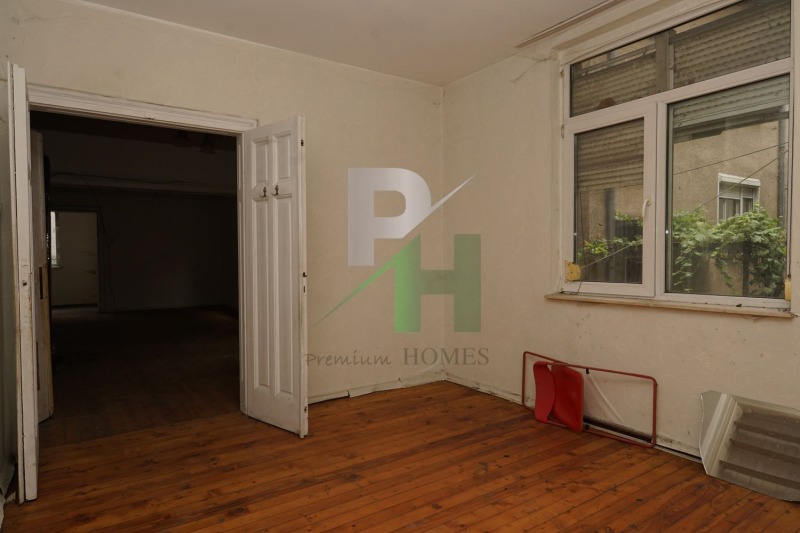 Продава  Къща град София , Център , 450 кв.м | 91328372 - изображение [12]