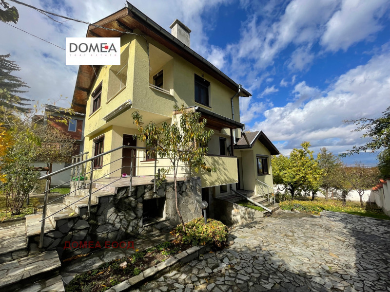 Продава КЪЩА, град София, с. Мало Бучино • 380000 € / 743215.40 лв. • 78858253 1