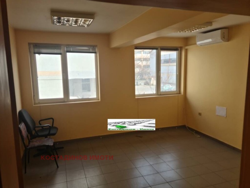 Te koop  Opslag Plovdiv , Industrialna zona - Iztok , 1319 m² | 20414244 - afbeelding [8]