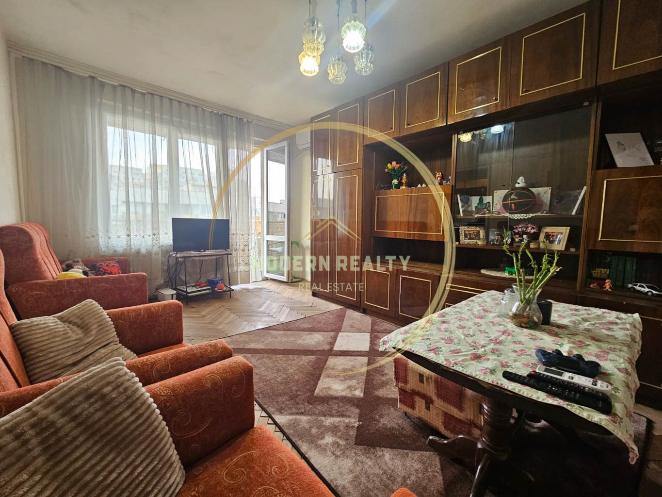 Продава 3-СТАЕН, гр. София, Света Троица