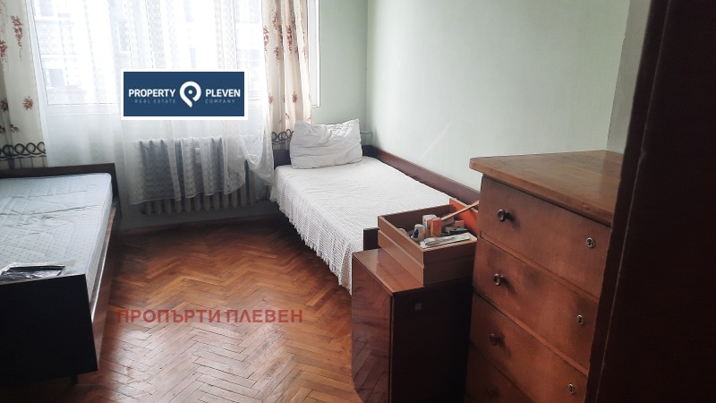 Продава 3-СТАЕН, гр. Плевен, Идеален център, снимка 4 - Aпартаменти - 48100644