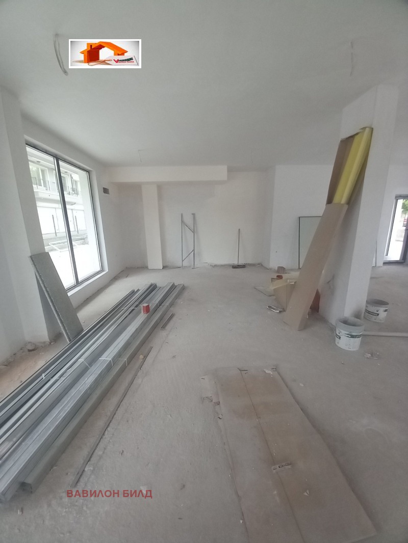 Na sprzedaż  Sklep Plowdiw , Komatewski wazel , 468 mkw | 29578612 - obraz [3]