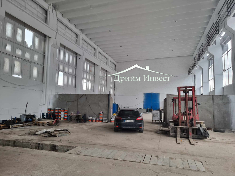 En venta  Edificio industrial Plovdiv , Industrialna zona - Iztok , 1570 metros cuadrados | 76806187 - imagen [2]