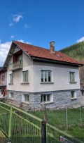 Продава КЪЩА, област София, с. Маджаре • 110000 € • 47228099 — Holmes.bg