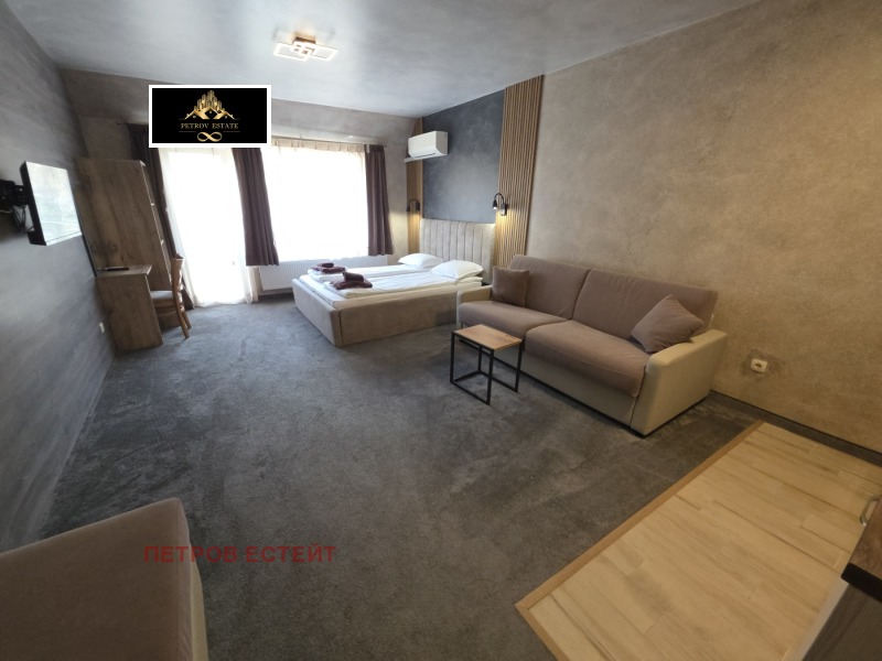 Продава 1-СТАЕН в област Пазарджик, гр. Велинград - 49 кв.м / 74 800 € » 146 296.08 лв., ПЕТРОВ ЕСТЕЙТ