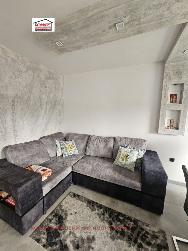 In vendita  Studio Pleven , Shirok tsentar , 70 mq | 20220080 - Immagine [6]